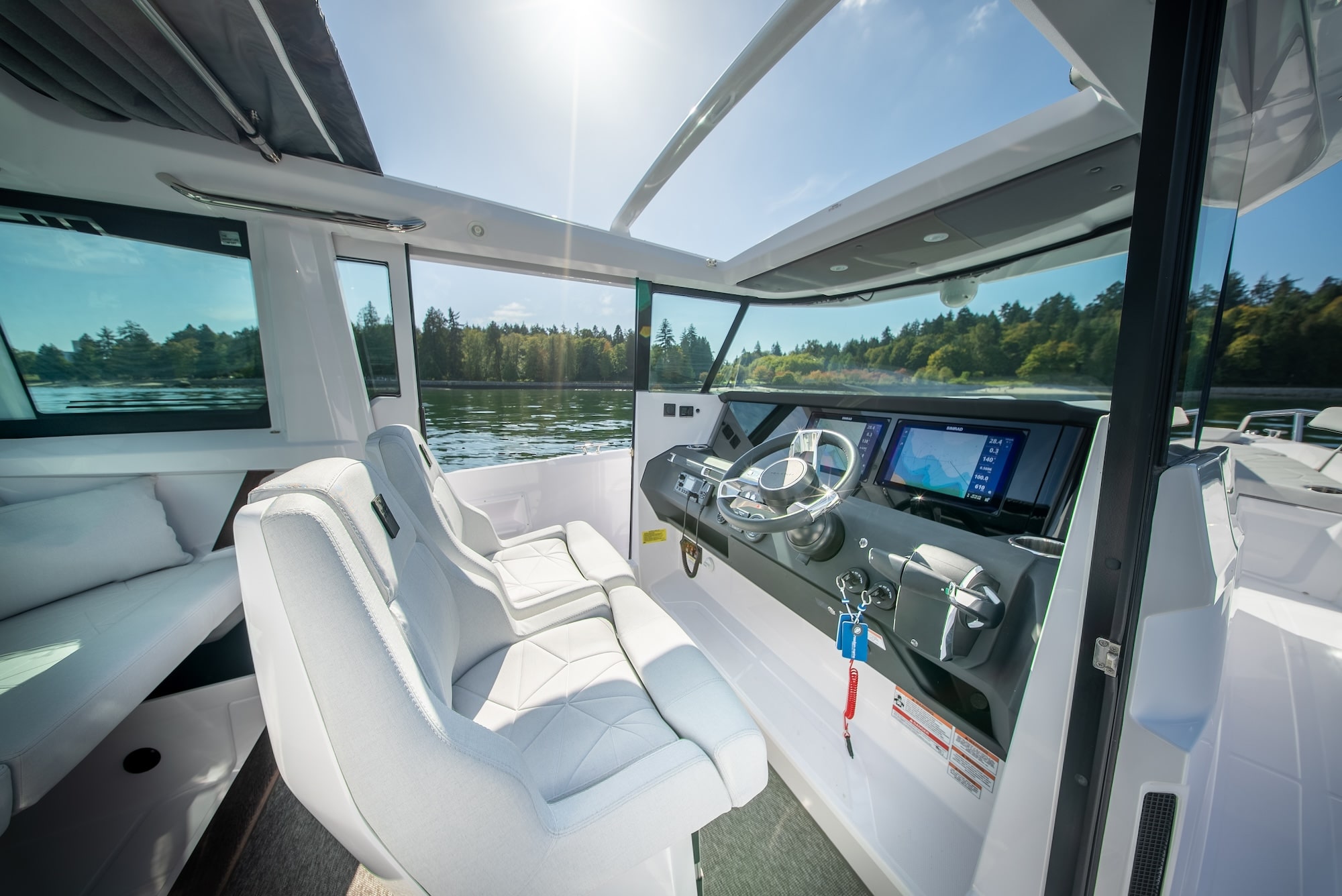 Axopar 29 Boat Preview Image Inside