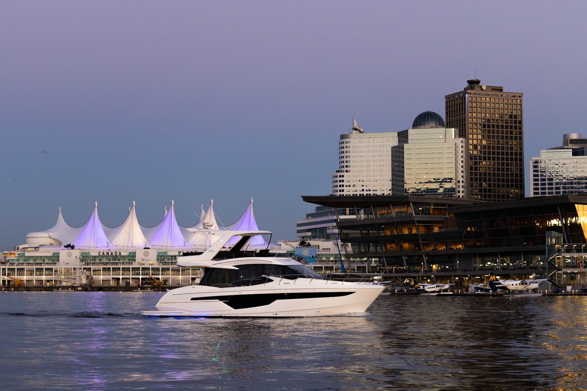 Galeon Flybridge 500 Preview Image