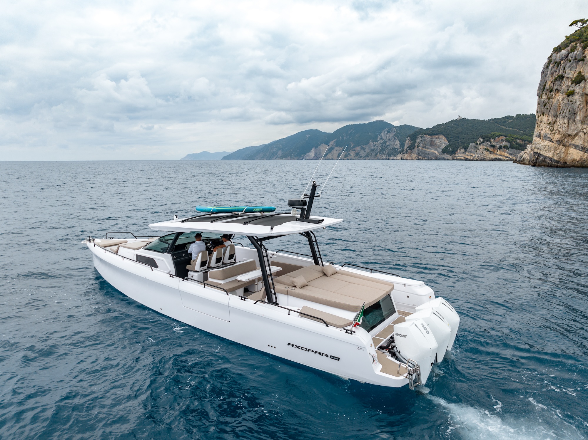 Axopar 45 Preview Image