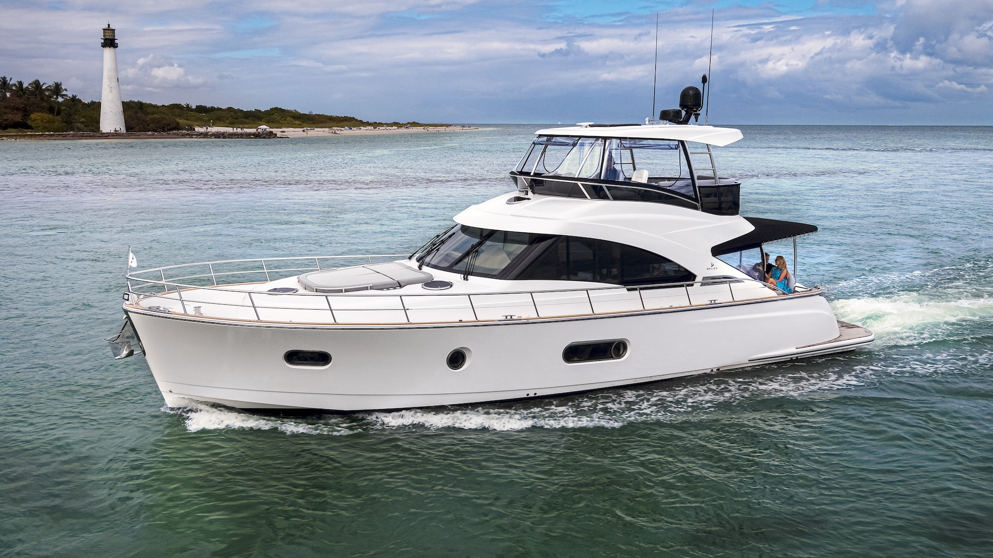 Riviera Boat Belize 54 Daybridge Anchored Preview Image