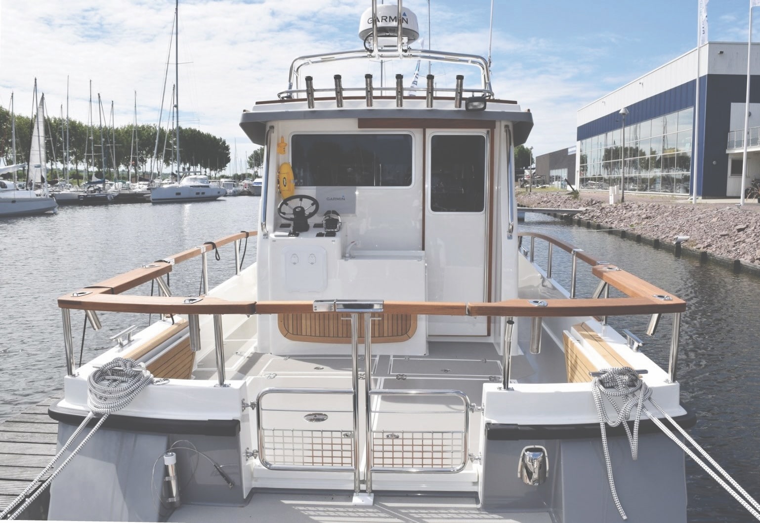 Targa 32 TF Preview Image