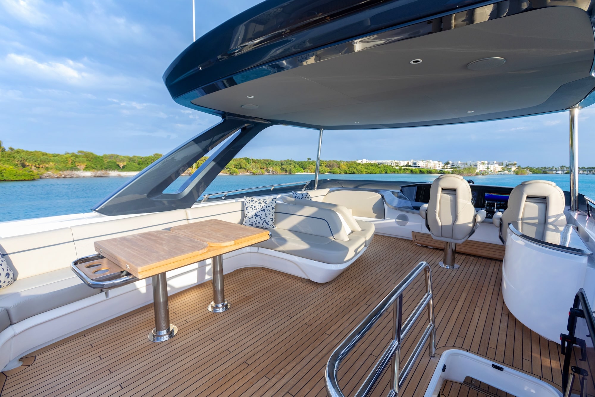 Princess S72 Boat Preview Image