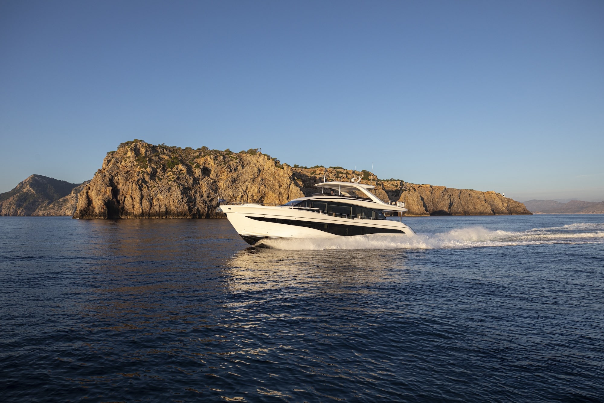 Princess Y80 Boat Preview Image